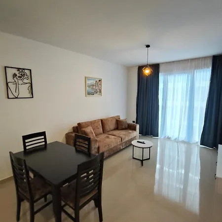 Eg - Rana E Hedhun Apartman Shëngjin