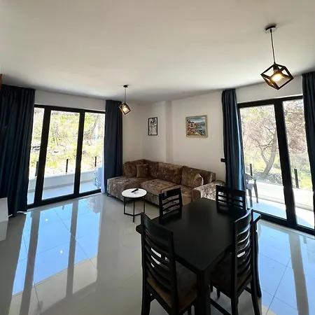Eg - Rana E Hedhun Apartman Shëngjin
